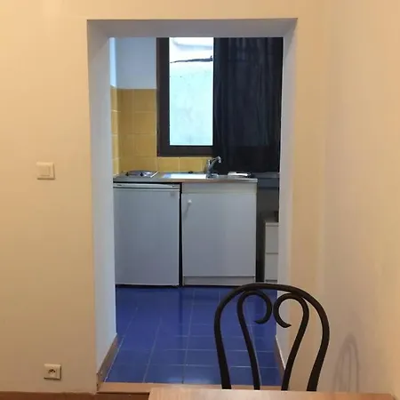 T1 Cv - Calme Avec Cour Apartment *