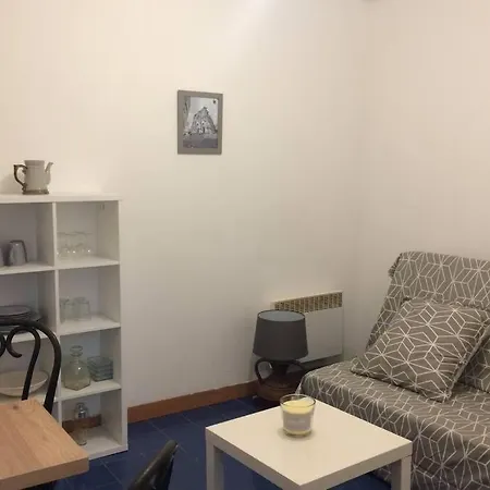 T1 Cv - Calme Avec Cour * Montpellier