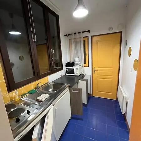 T1 Cv - Calme Avec Cour